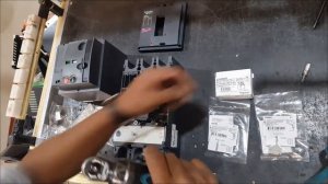 Compact NSX Trip Unit Installation | Schneider Electric Support