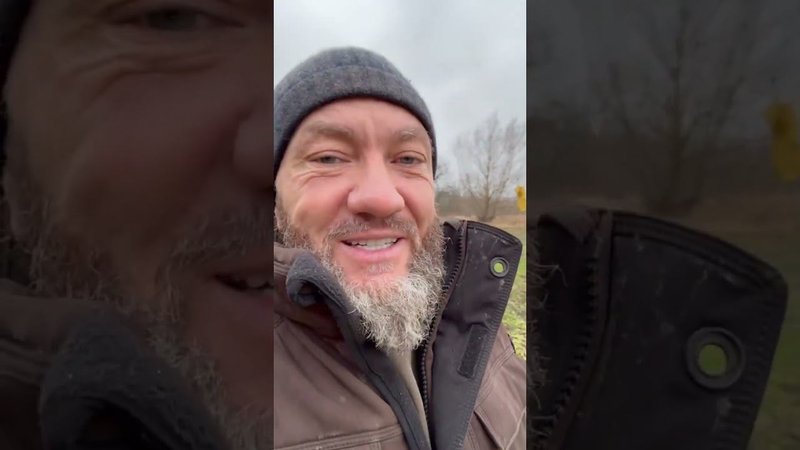 Посвящается тем, у кого "Родина там, где опа в тепле!"