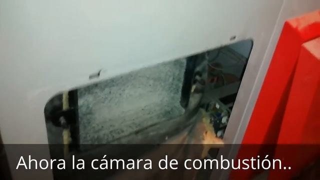 ZIBUSCA Limpiar la ceniza de una caldera de pellets Biotech