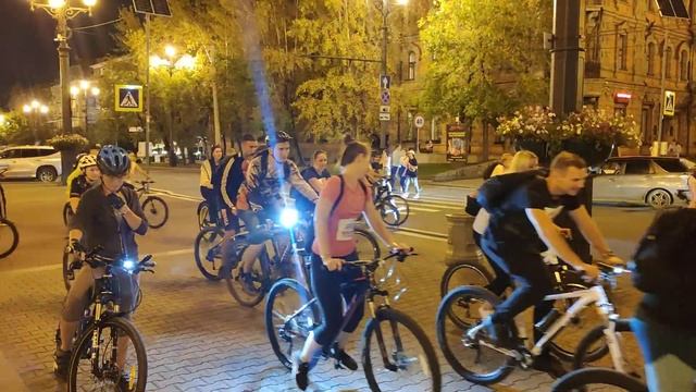 Велоночь победы, выезд к Комсомольской площади