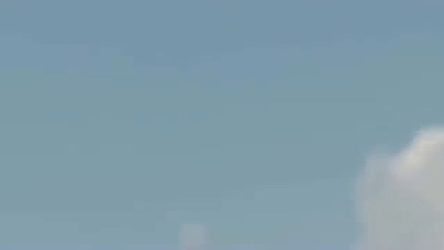 Horseshoe Shaped UFO in Reverse смотреть онлайн