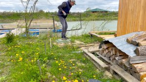 СТРОИМ ПОМЕСТЬЕ СО СВОИМ ПРУДОМ НА ЮГЕ, закупил корм для карпа, начал тянуть автополив на гряды