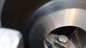 Нарезка резьбы резцом! Обработка верхней части виброизолятора, сталь 25, резьба м65×1,5, ДИП 300