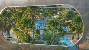 Катание на монорельсе около Pattaya Park Beach, Тайланд, Паттайя