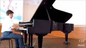 Шопен - Прелюдия № 15 (Павел Видякин)