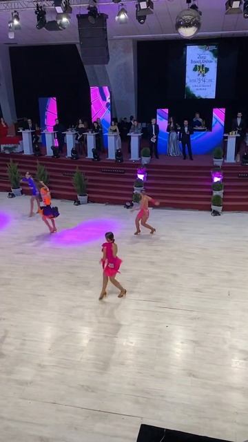 Samba❤️🔥 #daddyyankee #music #latina #dance #fup #shortvideo #top #ballroomdance #wdsf #wdo #love смотреть онлайн