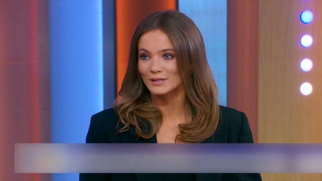 Freya Allen (with Eva Pilgrim and Dr Jen Ashton) 05 06 24 смотреть онлайн