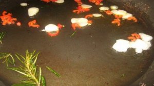 Паста с семгой и помидорами