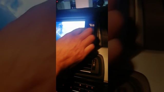 saída som aux BMW f10 смотреть онлайн