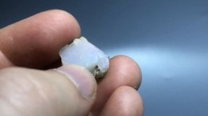 Опал натуральный, самородок 8,21кт №365