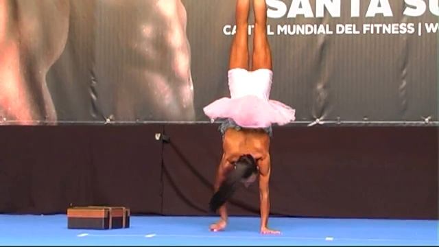 Tatiana Kožuchová Women Fitness 163 cm EFBB Santa Susanna Spain 16 5 2015 смотреть онлайн