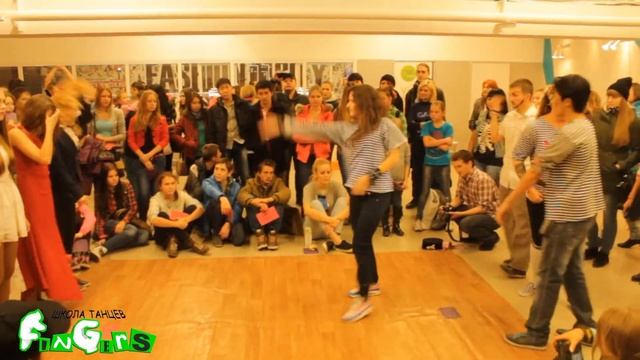 Очень Страшные Баттлы 2 | Шабаш стилей | Waacking vs Electro dance смотреть онлайн