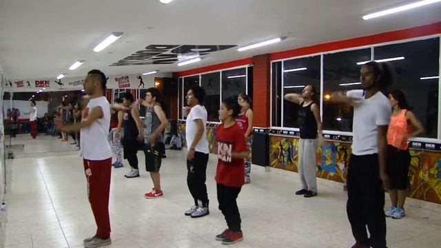 FCA DUNKAN DANCE STUDIO ANDY   Waacking Class смотреть онлайн