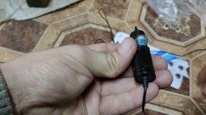 Батарейка окислилась за несколько лет.