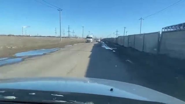 Дорога в поселке в Волжском