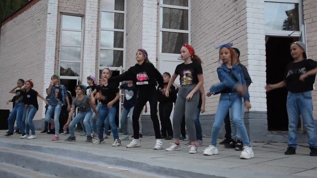 8 отряд смотреть онлайн