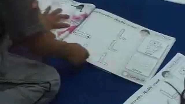 Super Simple Phonics - "L song" and mini-lesson | Super Simple Songs смотреть онлайн