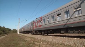 ЭП1М-440 с поездом Новосибирск — Адлер