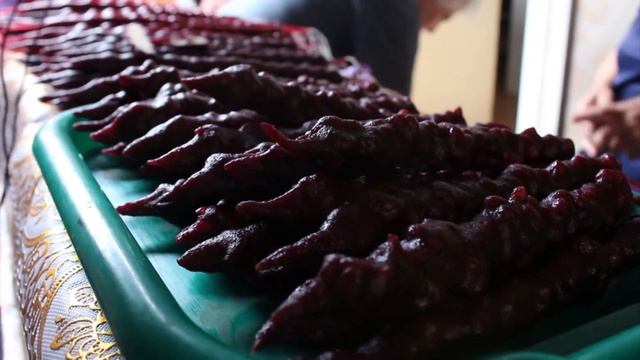 Рынок на улице. смотреть онлайн