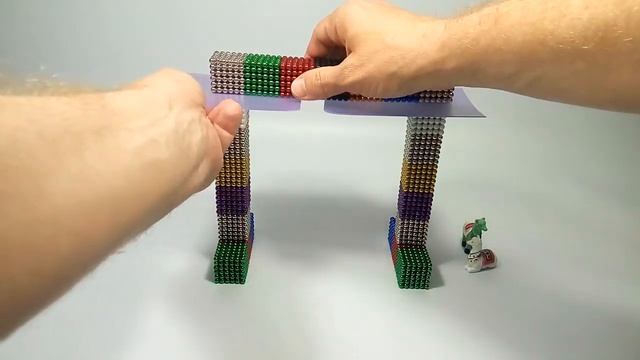 100% Eggcellent MAGNET Satisfaction (ASMR) Destroy Eggs with Darts Magnetic Balls - Magnetic Space