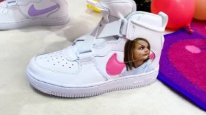 Miss Katy|Мисс Кэти 264. Катя и её подарки на День Рождения 8 лет