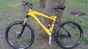 Велосипед Enduro Двухподвес