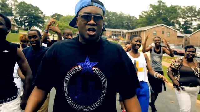 Canton Jones - I Can't Help It music video (@cantonjones) смотреть онлайн