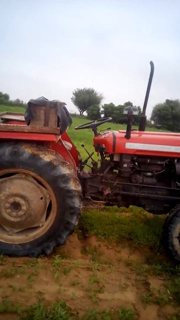 Tractor weight lifting... смотреть онлайн