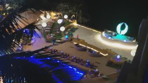 Вечером в гостинице Garden Cliff Resort and Spa, Тайланд, Паттайя