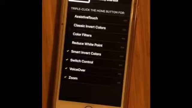 iPhone accessibility for CHM &. Low-vision смотреть онлайн