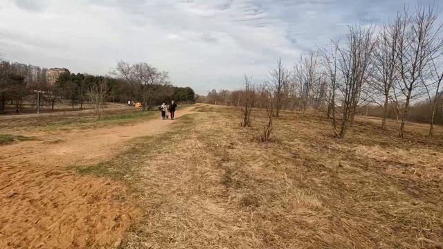 Лайтовая велопокатушка Строгино вдоль Москва-реки смотреть онлайн