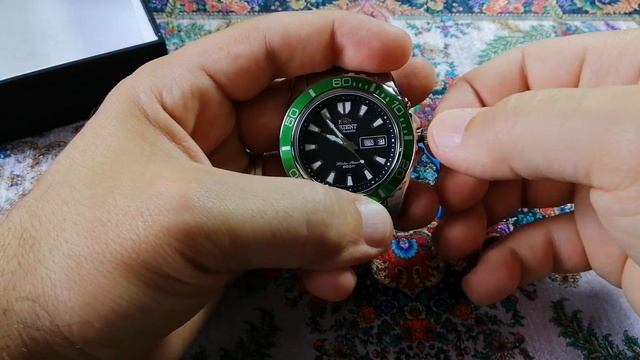 Unboxing the Orient MAKO XL (FEM75003B9)