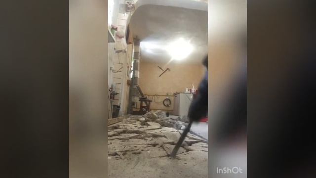 Демонтаж старої бетонної підлоги