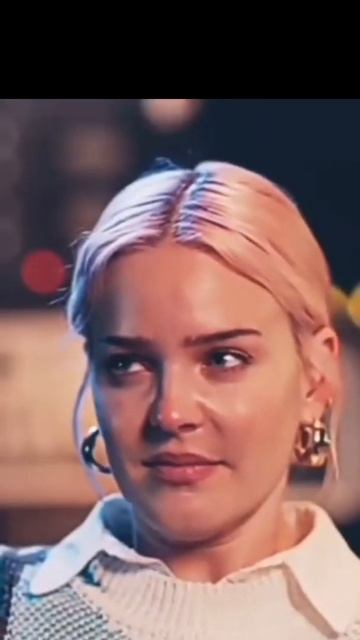 Anne-Marie Crying Moments 🥺 #Shorts смотреть онлайн
