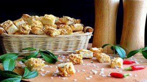 Сухарики с сыром и укропом