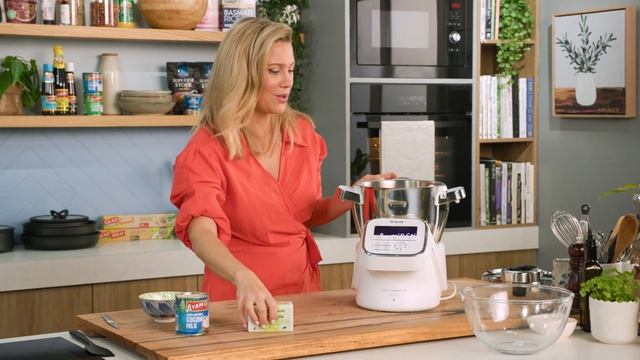 Coconut and Passionfruit Cake | EG13 Ep51 смотреть онлайн