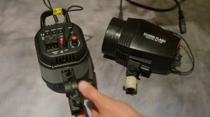Studio flash FalconeYes SS-150H vs FalconeYes SS-110 review