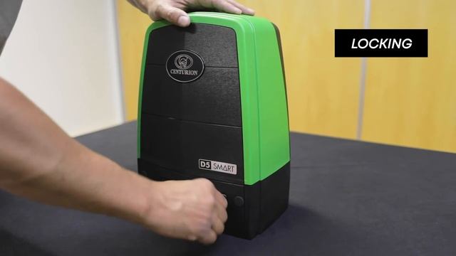 CENTURION D5 SMART PRO-TIP - locking and unlocking the Release Slide