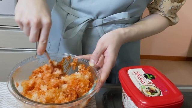 [在宅勤務]デスク周りを整えてお気に入りの空間で楽しむ一人暮らし会社員の休日VLOG　DeskTour