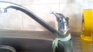 потёк кран - решаем быстро