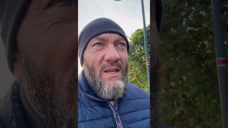 Весь смысл жизни в нашем пробуждении. В принятии любви и доброты..