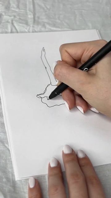 Фигуристка одной линией 🖤 Figure skating one line #pendrawing #drawingprocess #trendart #onelineart смотреть онлайн