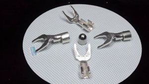 Серебряные акустические коннекторы NewArtVinyl "Лопатки"