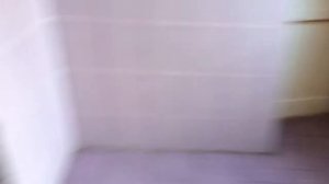 Что делают мальчики когда ходят в туалет на уроке!!!