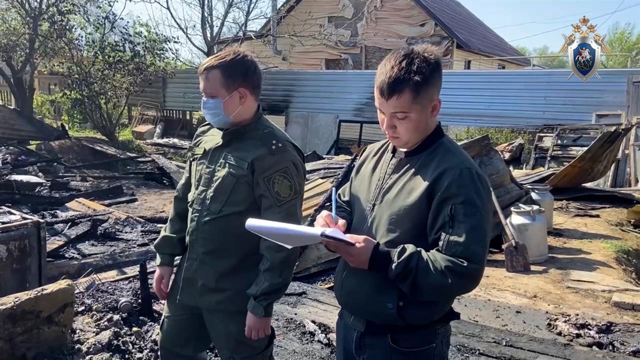 В Астрахани проводят проверку после гибели пяти детей из-за пожара