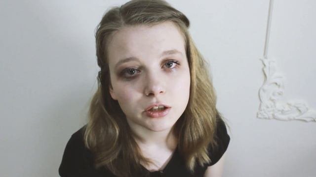 ВИЗИТКА. САМОИЗОЛЯЦИЯ. ЖЕСТЬ. АКТРИСА ДИАНА ШУЛЬМИНА. КИНО. СЕРИАЛЫ. СМОТРЕТЬ.