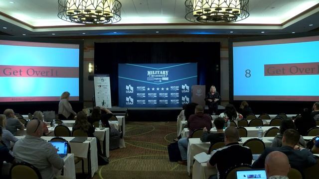 Heather Dopson - 8 Ways to Get Your Sh!t Together on Social Media смотреть онлайн