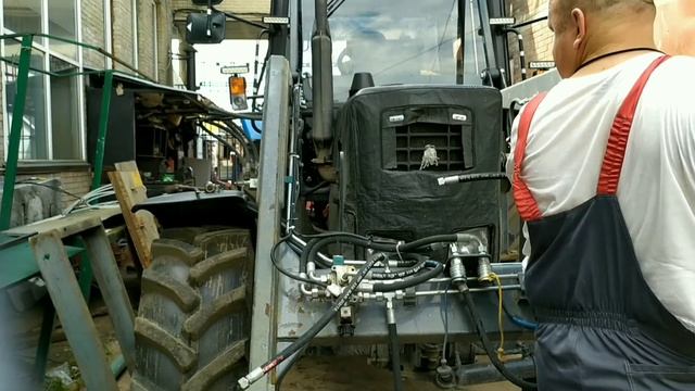 Замена и установка новой стрелы погрузчика metal fach 219/2