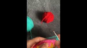 Разноцветные капельки.Интересный узор для пледа из остатков пряжи крючком