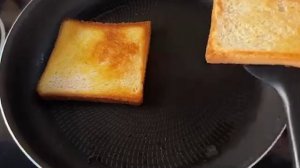 Этот рецепт обязательно войдет в привычку! Вкусный завтрак за пять минут!